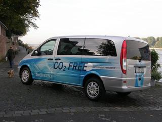 El Mercedes Benz Vito E Cell ahora también como Crew Bus de 7 plazas.